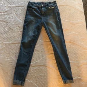 Ankle high rise jeans